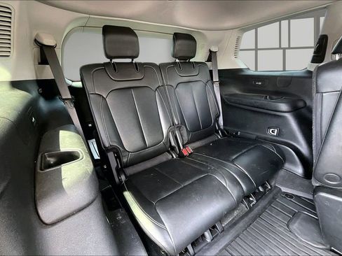 Used 2022 Jeep Grand Cherokee L Limited w/ Black Appearance Package AWD/4WD image 28