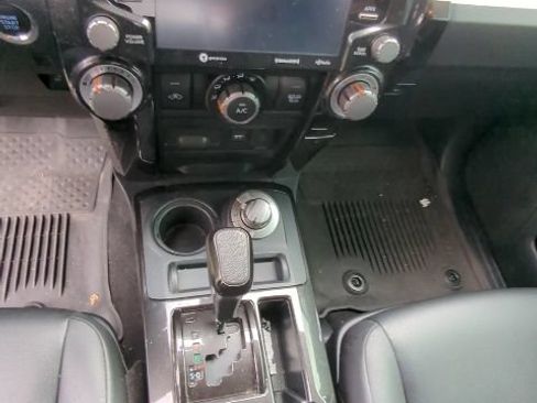 Used 2023 Toyota 4Runner 40th Anniversary SE AWD/4WD image 12