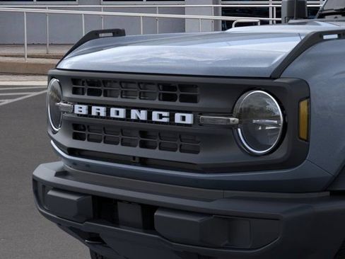 New 2025 Ford Bronco 2-Door AWD/4WD image 19