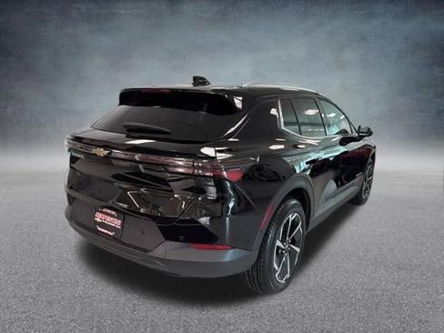 New 2026 Chevrolet Equinox EV LT FWD image 7