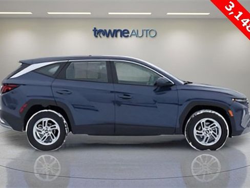 Used 2025 Hyundai Tucson SE image 6