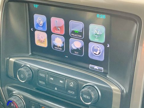 Used 2018 Chevrolet Silverado 1500 High Country image 37