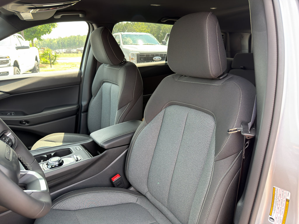 New 2026 Jeep Cherokee Laredo AWD/4WD image 18