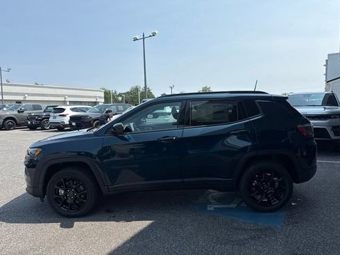 New 2026 Jeep Compass Latitude AWD/4WD image 24