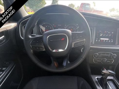 Used 2022 Dodge Charger SXT RWD image 5