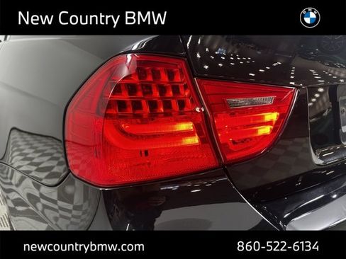 Used 2011 BMW 328i xDrive Sedan image 31