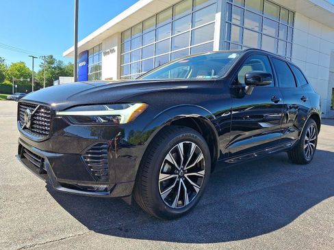 Certified 2024 Volvo XC60 B5 Plus AWD/4WD image 3