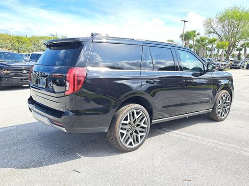 New 2026 Ford Expedition Platinum w/ Platinum Ultimate Package AWD/4WD image 9
