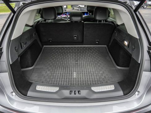 New 2026 Lincoln Nautilus Reserve w/ Jet Appearance Package image 12