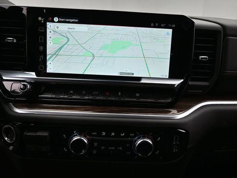 New 2026 GMC Sierra 1500 SLE w/ Preferred Package image 18