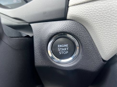 Used 2025 Toyota RAV4 XLE w/ Convenience Package FWD image 24