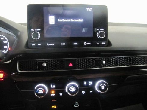 Certified 2023 Honda Civic Sport image 6