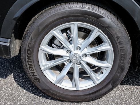 Used 2025 Honda CR-V EX image 11