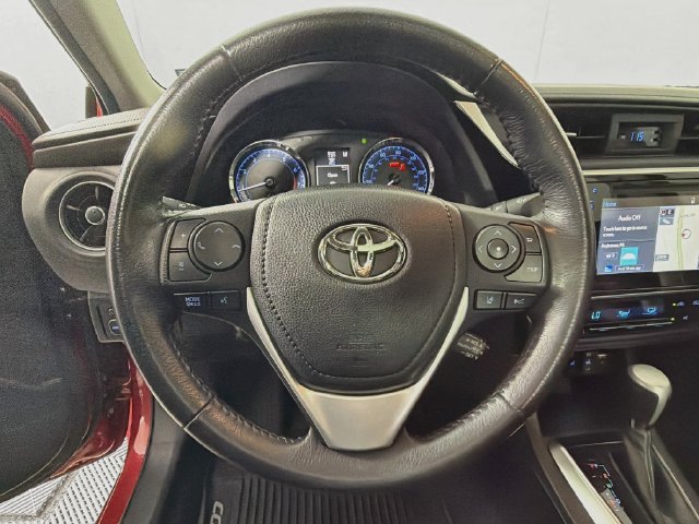 Used 2018 Toyota Corolla XSE w/ Carpet Mat Package (TMS) FWD image 16