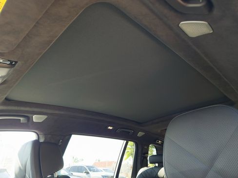 New 2026 BMW X7 xDrive40i w/ M Sport Package image 16