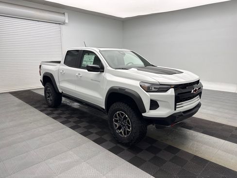 New 2026 Chevrolet Colorado ZR2 image 7