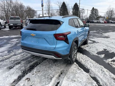 New 2026 Chevrolet Trax LT w/ Driver Confidence Package image 6