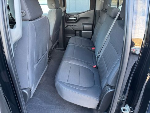 Used 2019 Chevrolet Silverado 1500 LT w/ All-Star Edition image 9