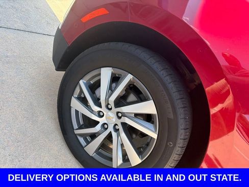 Used 2024 Chevrolet Equinox Premier AWD/4WD image 9