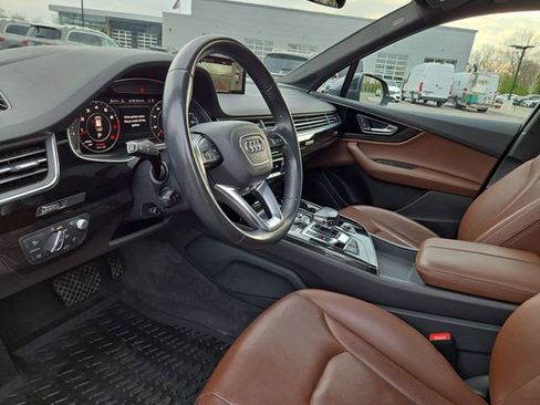 Used 2019 Audi Q7 3.0T Prestige AWD/4WD image 27