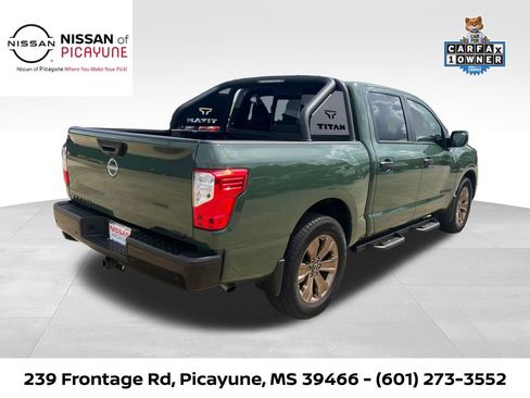Certified 2024 Nissan Titan SV w/ SV Bronze Edition Package RWD image 6