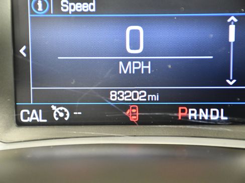 Used 2019 Chevrolet Equinox LT image 17