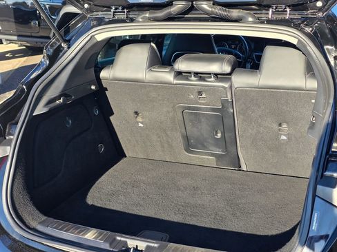 Used 2017 INFINITI QX30 Sport image 20