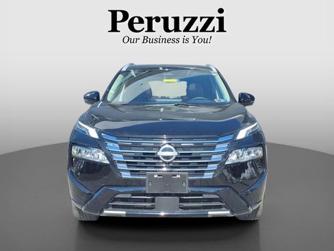 Certified 2025 Nissan Rogue Platinum w/ Platinum Premium Package image 9