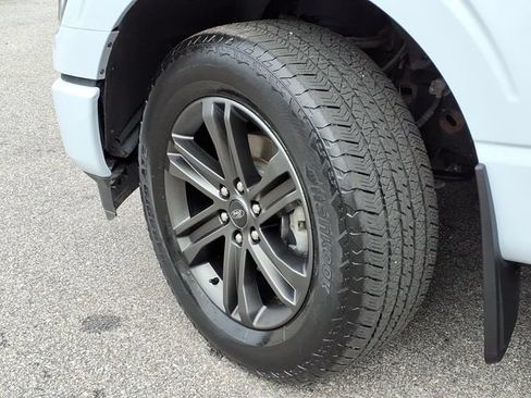 Used 2022 Ford F150 XLT w/ Equipment Group 302A High AWD/4WD image 8