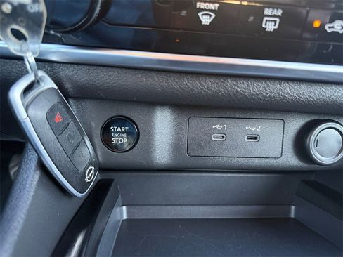 Certified 2024 Nissan Rogue S image 30