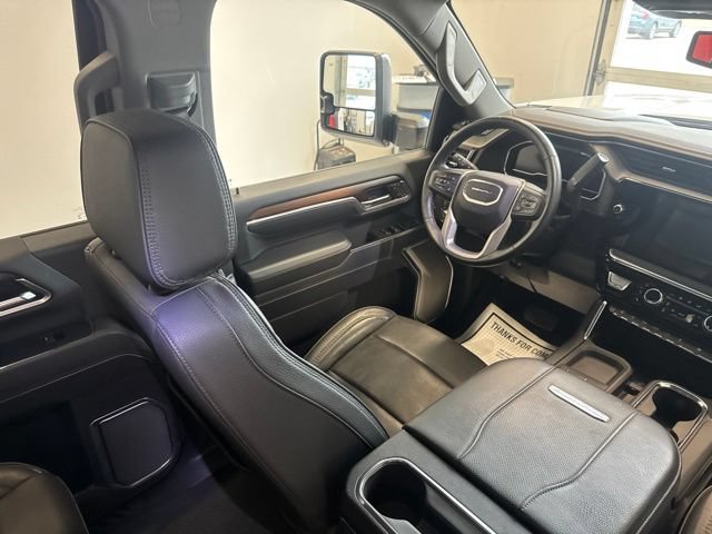 Used 2025 GMC Sierra 3500 Denali AWD/4WD image 33
