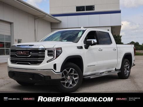 New 2026 GMC Sierra 1500 SLT w/ SLT Premium Package AWD/4WD image 1