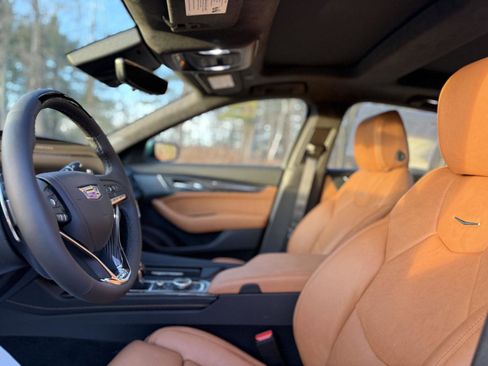New 2026 Cadillac CT5 V image 12