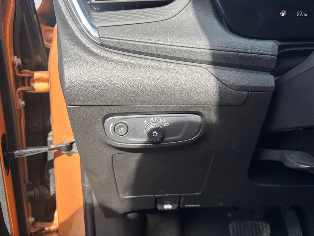 Used 2024 Buick Encore GX Sport Touring AWD/4WD image 16