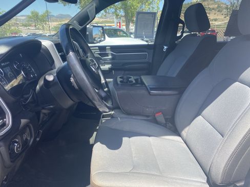 Used 2023 RAM 1500 Big Horn AWD/4WD image 9