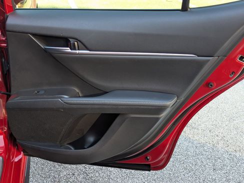 Used 2023 Toyota Camry XSE image 22