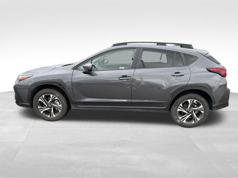 Used 2026 Subaru Crosstrek 2.0i Premium AWD/4WD image 4
