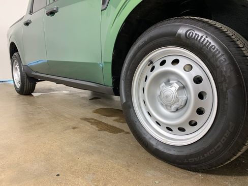 Used 2025 Ford Maverick XL image 6