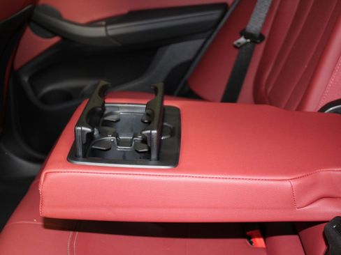 Certified 2025 BMW X4 xDrive30i image 20