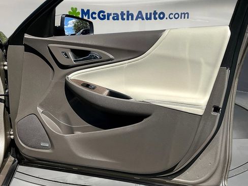 Used 2024 Chevrolet Malibu LT FWD image 30