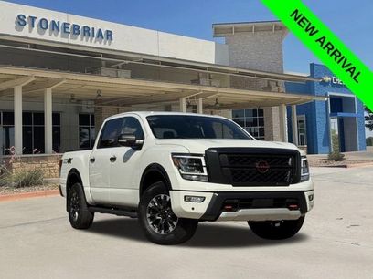 Used 2024 Nissan Titan PRO-4X w/ Pro-4x Convenience Package