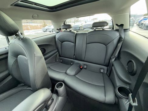 Used 2014 MINI Cooper 2-Door Hardtop image 23