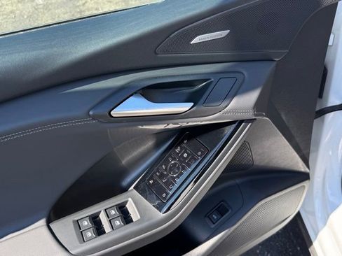 Certified 2025 Audi Q6 e-tron Premium Plus w/ Premium Plus image 10