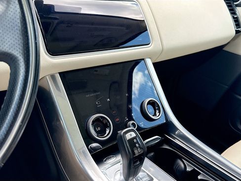 Used 2021 Land Rover Range Rover Sport HSE Silver Edition AWD/4WD image 27