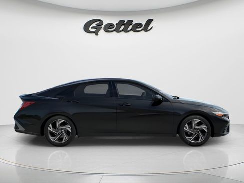 New 2026 Hyundai Elantra SEL Sport Premium FWD image 5