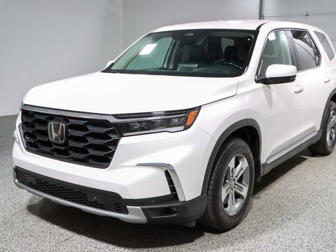 Used 2024 Honda Pilot EX-L image 33