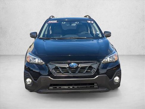 Used 2022 Subaru Crosstrek 2.5i Sport w/ Moonroof Package image 2