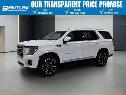 Used 2024 GMC Yukon SLT w/ SLT Premium Package