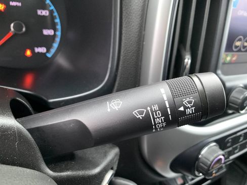 Used 2019 Chevrolet Colorado LT w/ Redline Special Edition image 18