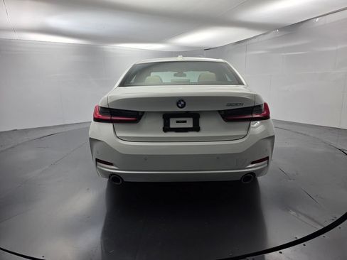 Used 2024 BMW 330i Sedan w/ Convenience Package RWD image 4